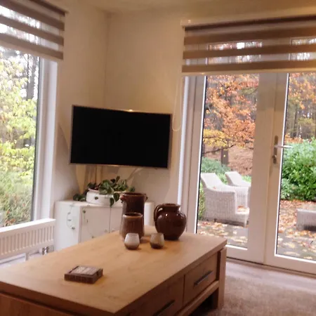 Chalet Aan De Rand Van Het Bos Topparken Lunteren